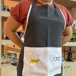 Cargar la imagen en el visor de la galería, Delantal de cocina  "GATA 7 VIDAS, "GATA PRESA", "GATA VELLOCINO DE ORO" y "GATA MAC"
